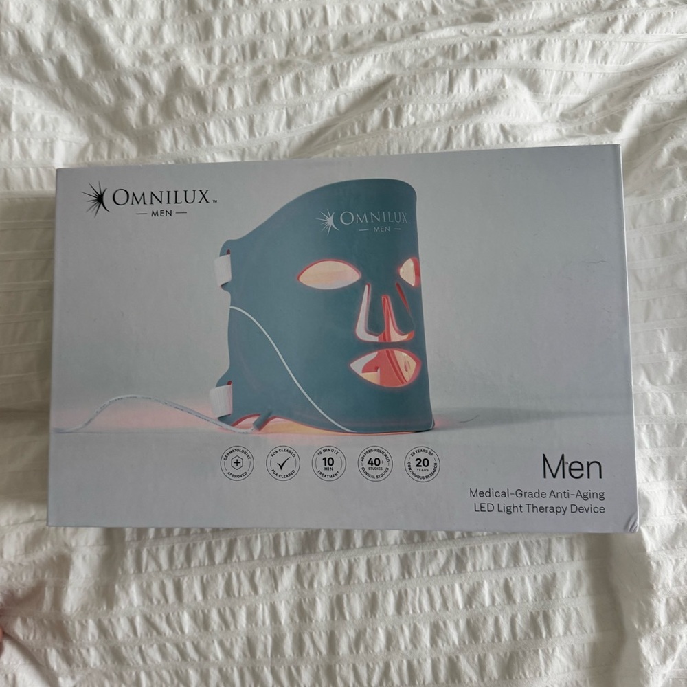 Omnilux Men LED Face Mask - Gray - Picture 5 of 10
